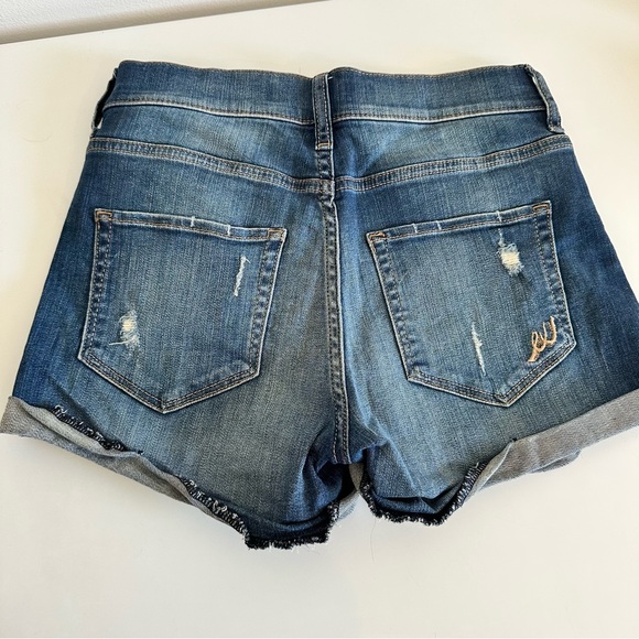 Express Jean Shorts Blue Wash Light Tears - Picture 2 of 3